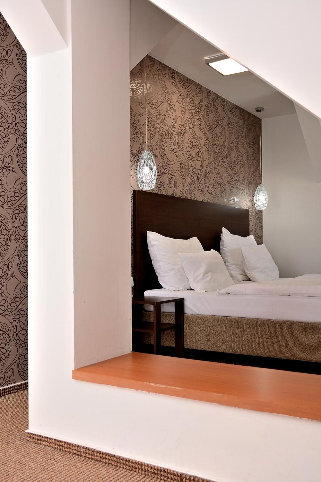 Hotel Atrium Pardubice Luaran gambar
