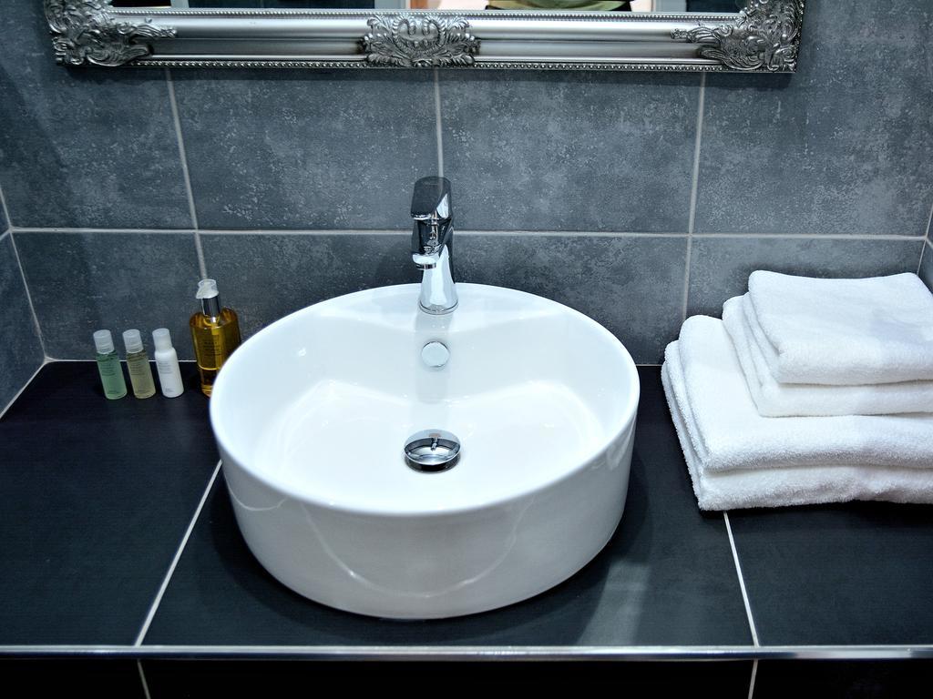 Hotel Atrium Pardubice Luaran gambar
