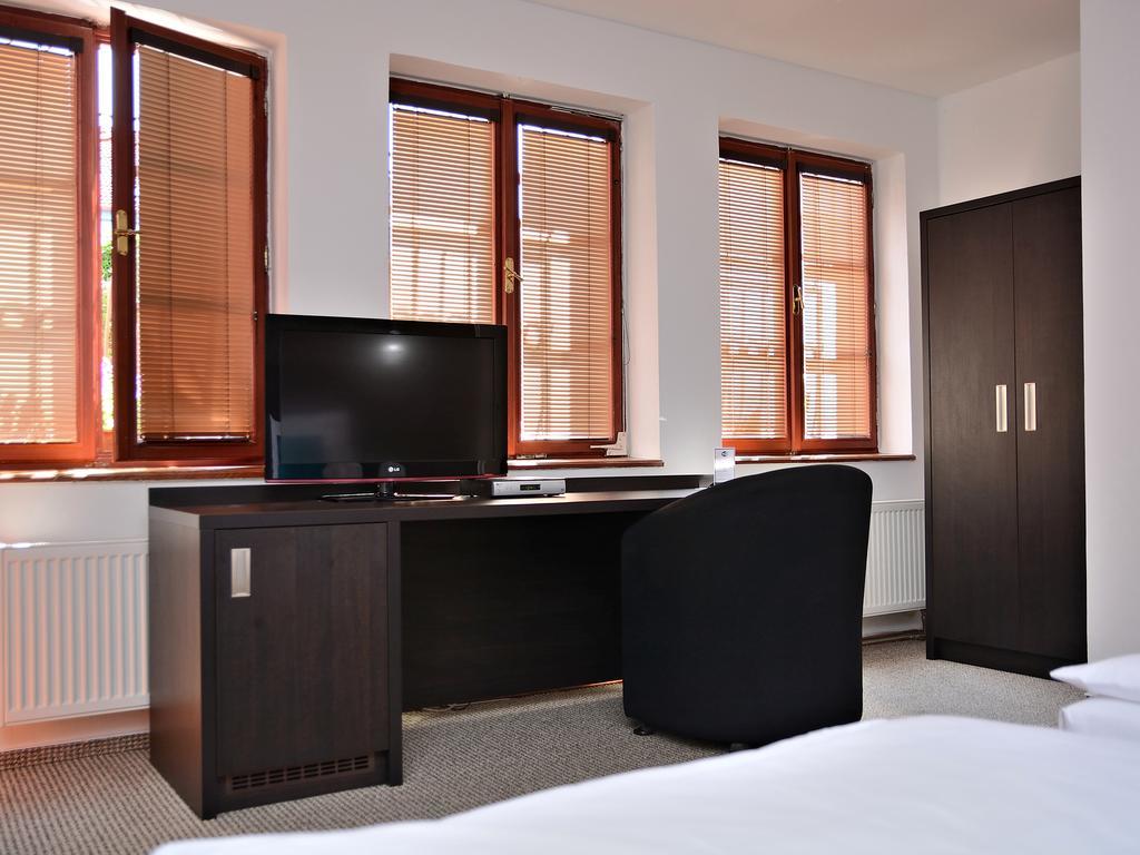 Hotel Atrium Pardubice Luaran gambar